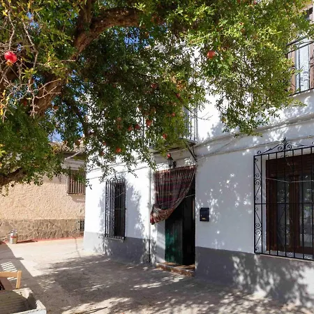 Casa De Granadas *