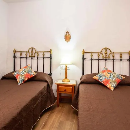 Casa De Granadas בית נופש *