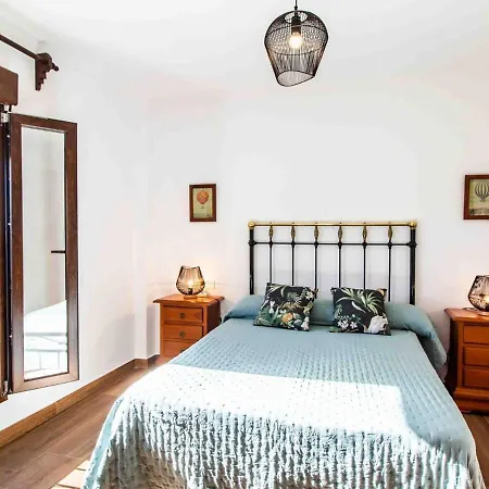 Casa De Granadas * Nigüelas